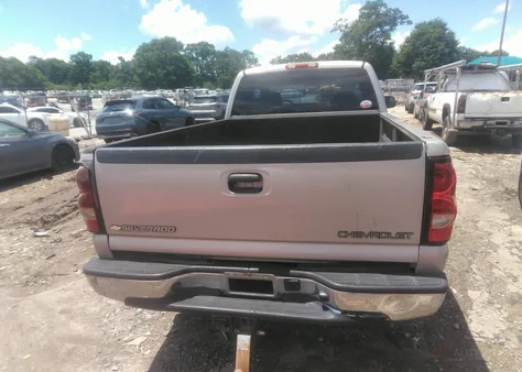 1GCHK29U04E338229